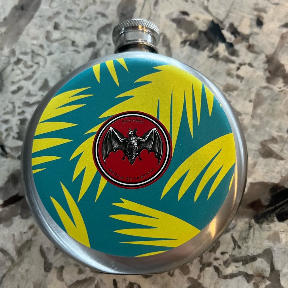 Free add-on🔥 Bacardi Silver Flask